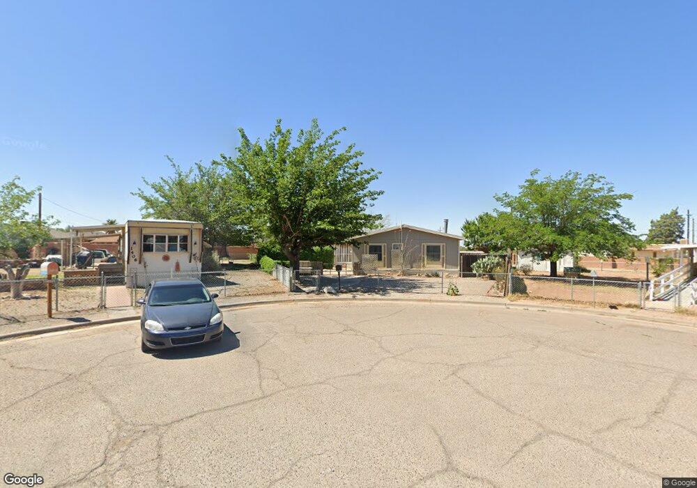 1402 Lilac Ln, Alamogordo, NM 88310 - photo 1