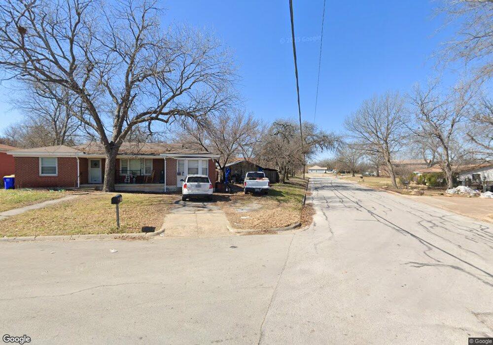 404 Crandle Dr, Fort Worth, TX 76108 - photo 1