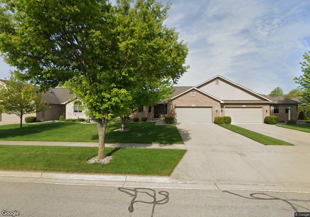 10 Hanover Dr, Frankenmuth, MI 48734 - photo 1