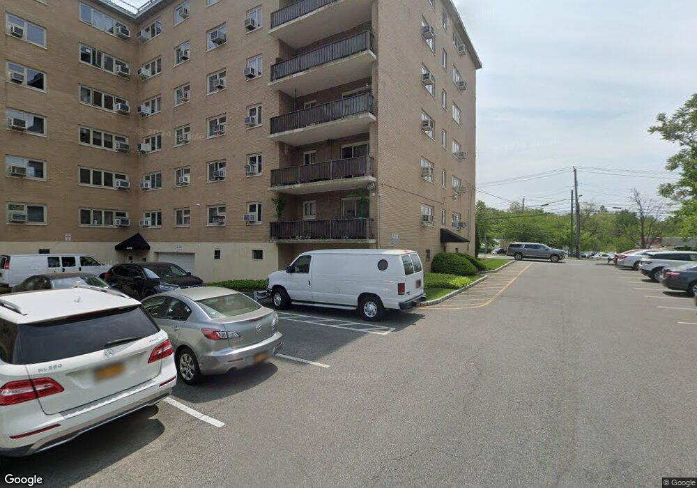 Newport Towers West unit 2C, Harrison, NY 10528 - photo 1