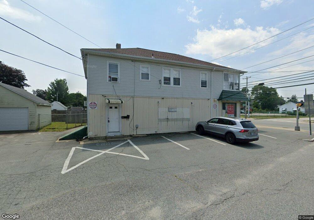 728 Pontiac Ave, Cranston, RI 02910 - photo 1