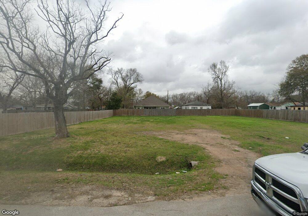 1036 South Ln, Houston, TX 77088 - photo 1