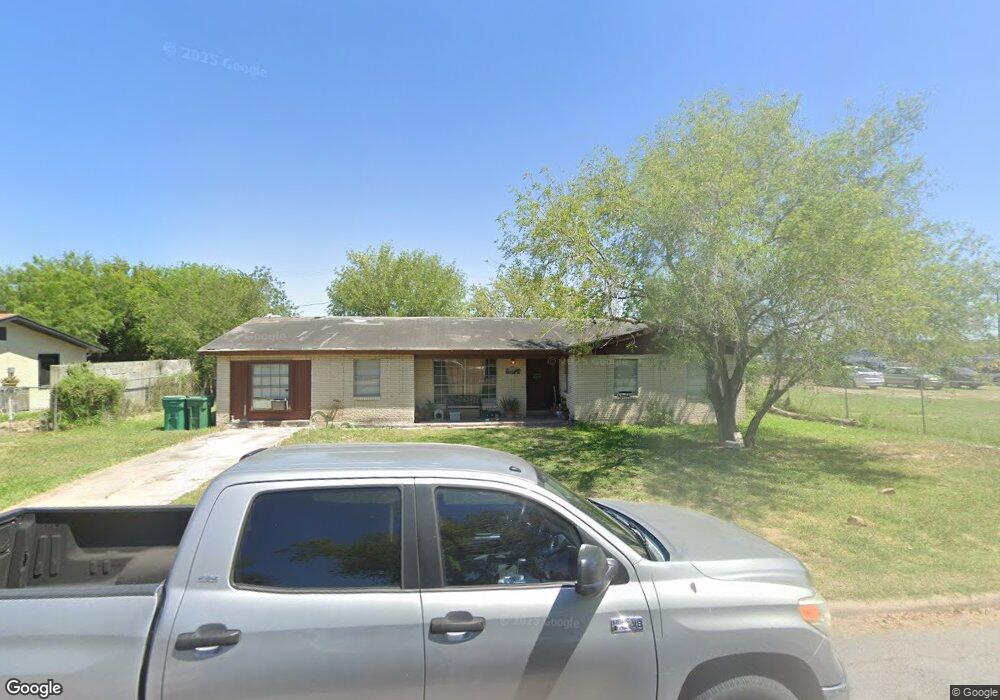 1011 E Bagwell St, Pharr, TX 78577 - photo 1