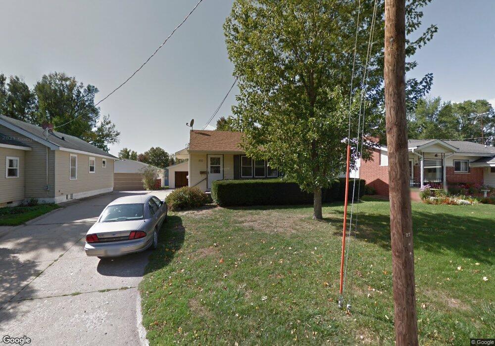 121 W 12th St S, Newton, IA 50208 - photo 1