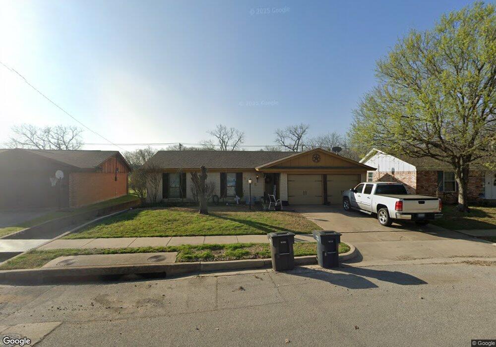 3525 Madrid Dr, Fort Worth, TX 76133 - photo 1