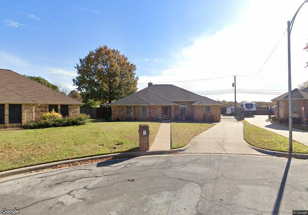 6400 Blake Ct, North Richland Hills, TX 76182 - photo 1