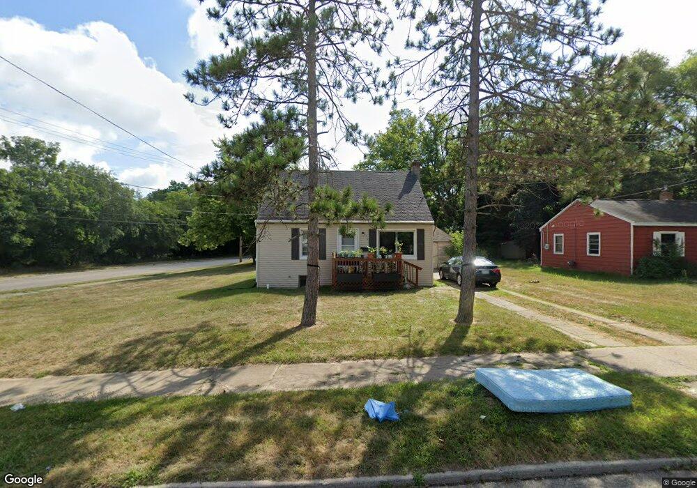 907 Shepard St, Lansing, MI 48912 - photo 1
