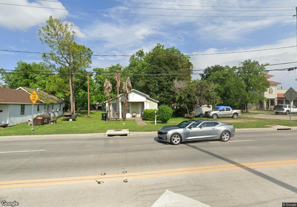 405 Houston St, Rosenberg, TX 77471 - photo 1