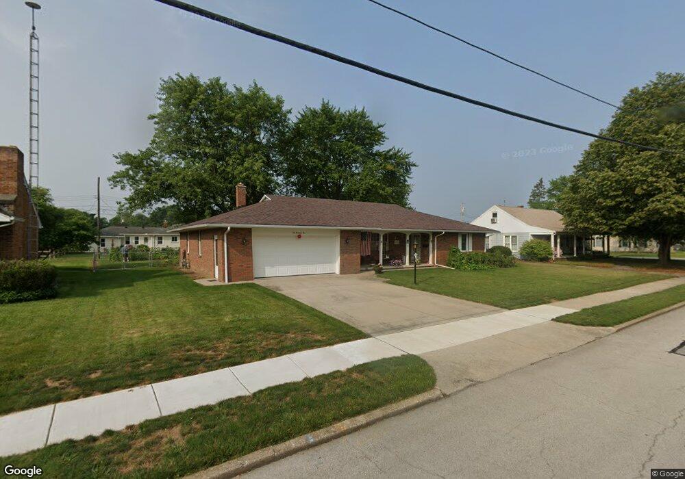 605 Erie St, Woodville, OH 43469 - photo 1
