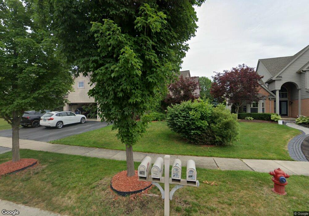 7766 Rosewood Ln unit Bldg-Unit, West Bloomfield, MI 48323 - photo 1