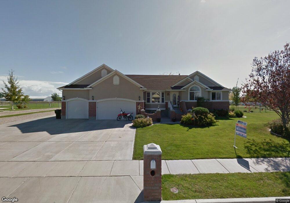 3627 W 2000 N, Clearfield, UT 84015 - photo 1