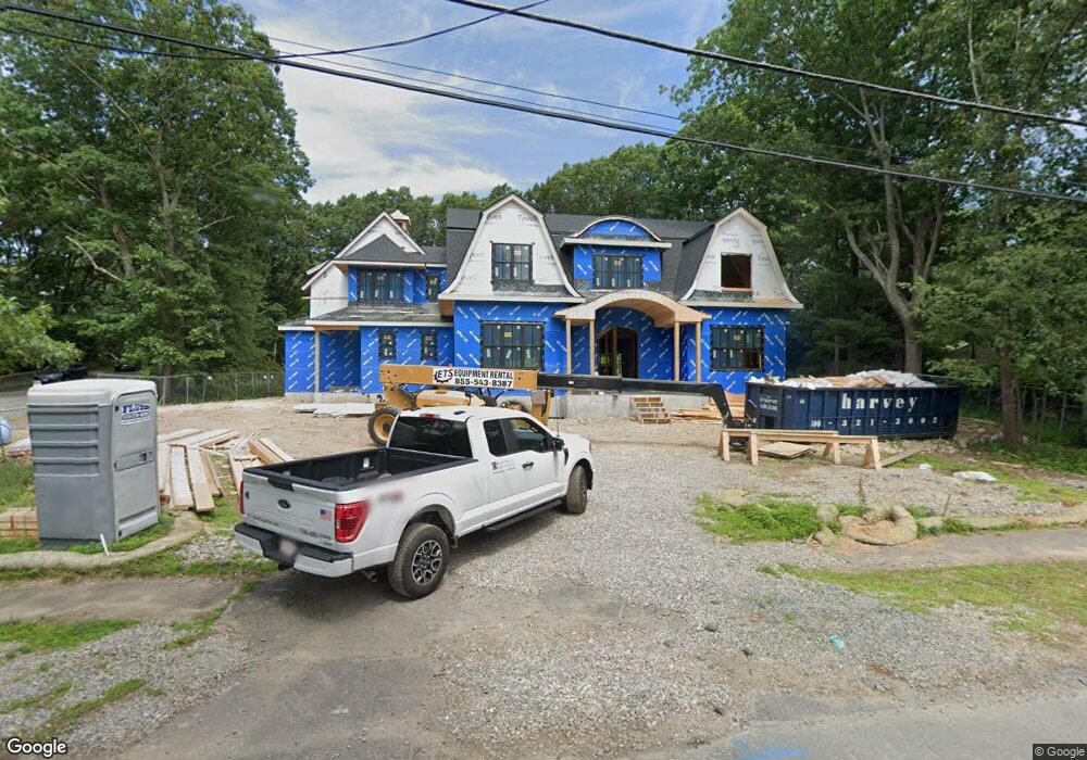 105 Albion Rd, Wellesley Hills, MA 02481 - photo 1