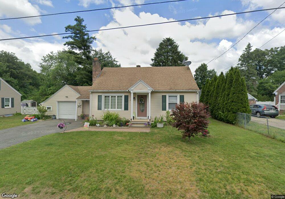 35 Pleasant St, Ludlow, MA 01056 - photo 1