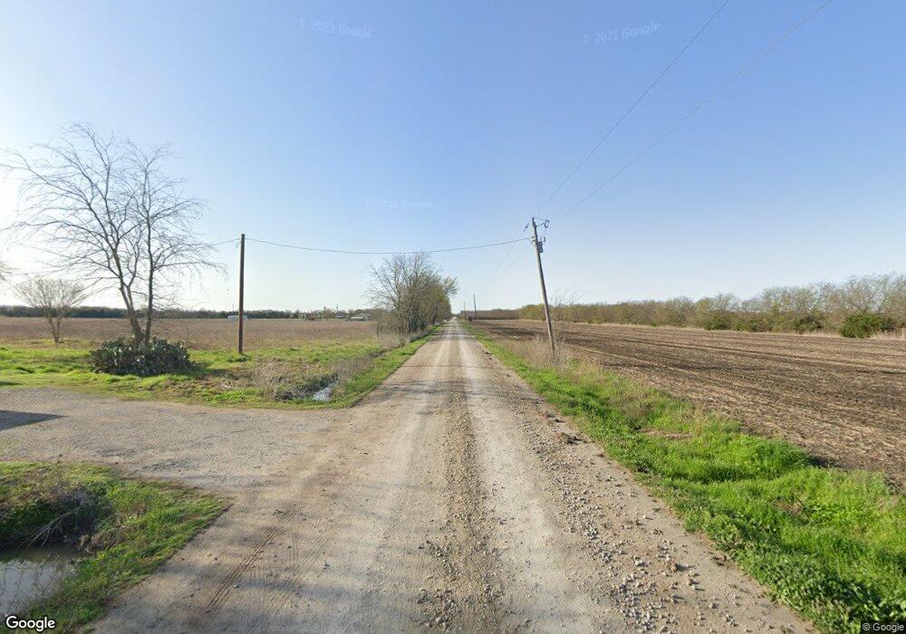 5877 E Line Rd, Whitewright, TX 75491 - photo 1