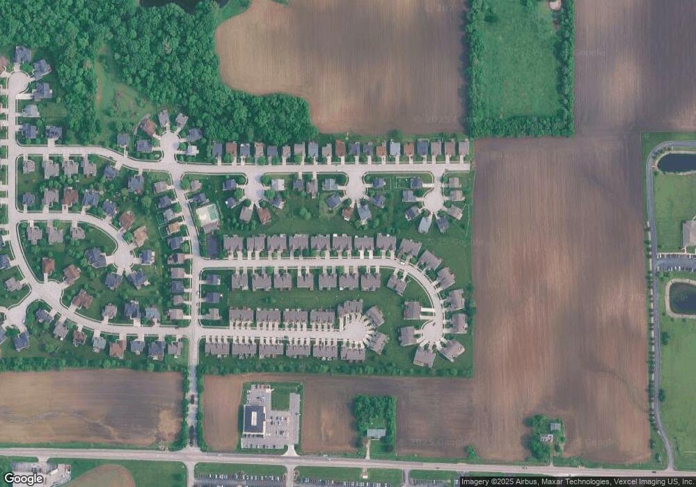 6827 Kensington Dr, Maryville, IL 62062 - photo 1