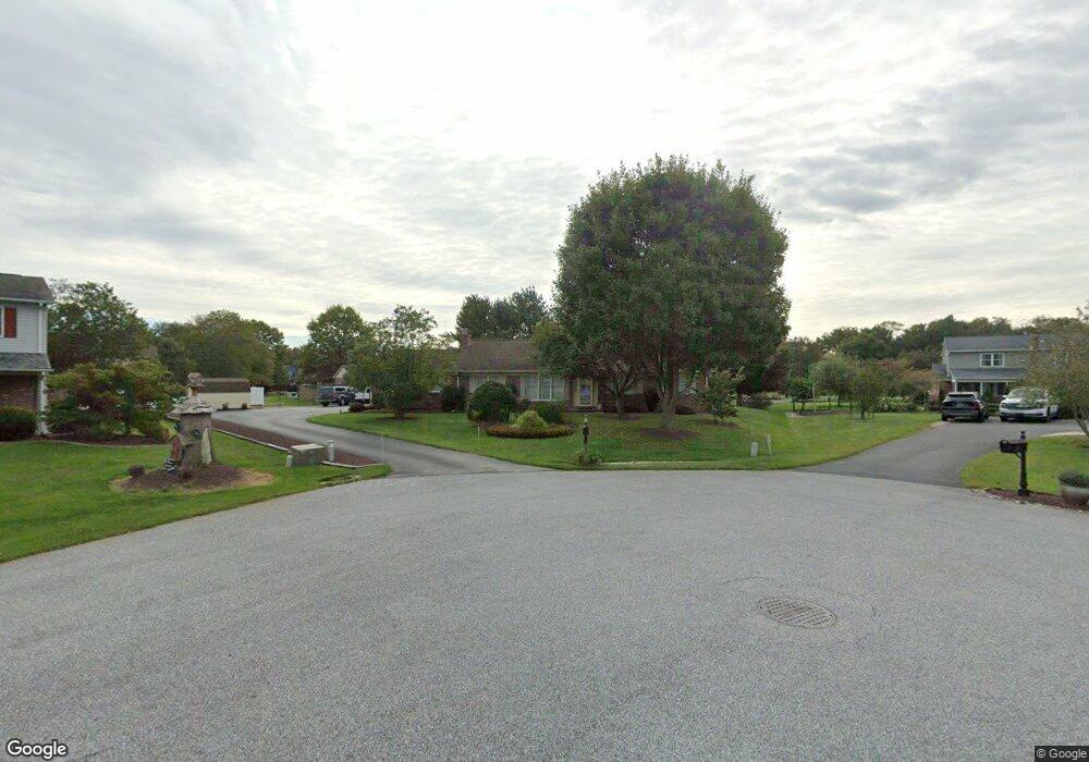 135 Loretta Ln, Bear, DE 19701 - photo 1