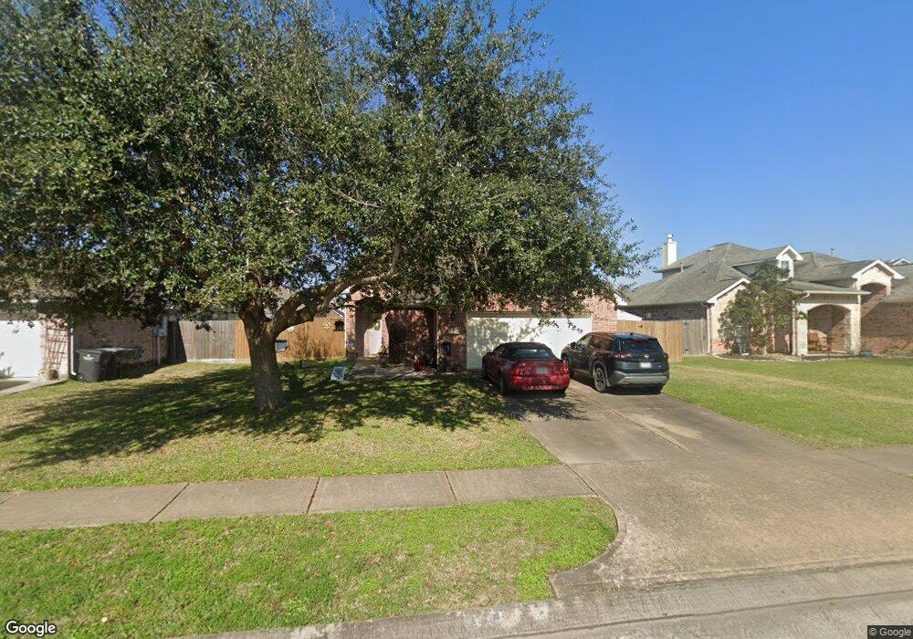 1447 Barras St, Alvin, TX 77511 - photo 1