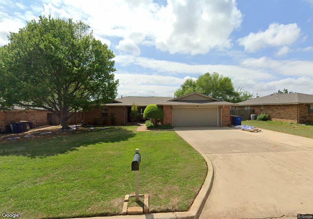 2017 Westbriar Rd, Duncan, OK 73533 - photo 1