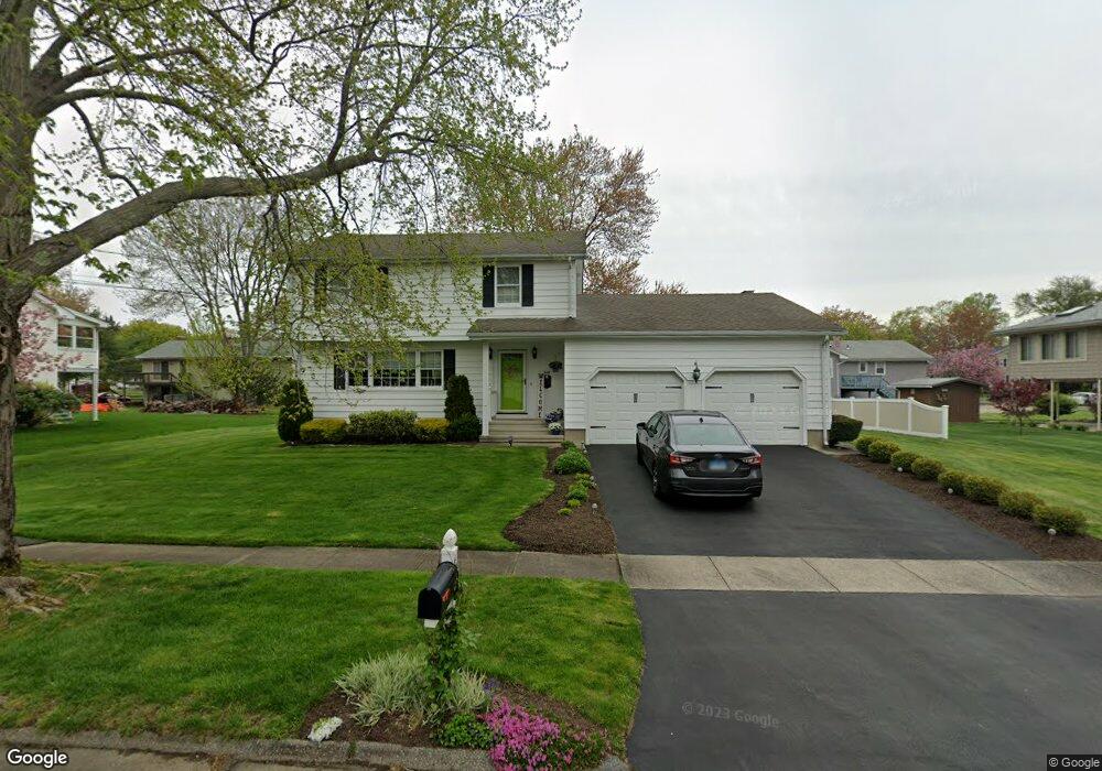 40 Long Bow Rd, Stratford, CT 06614 - photo 1