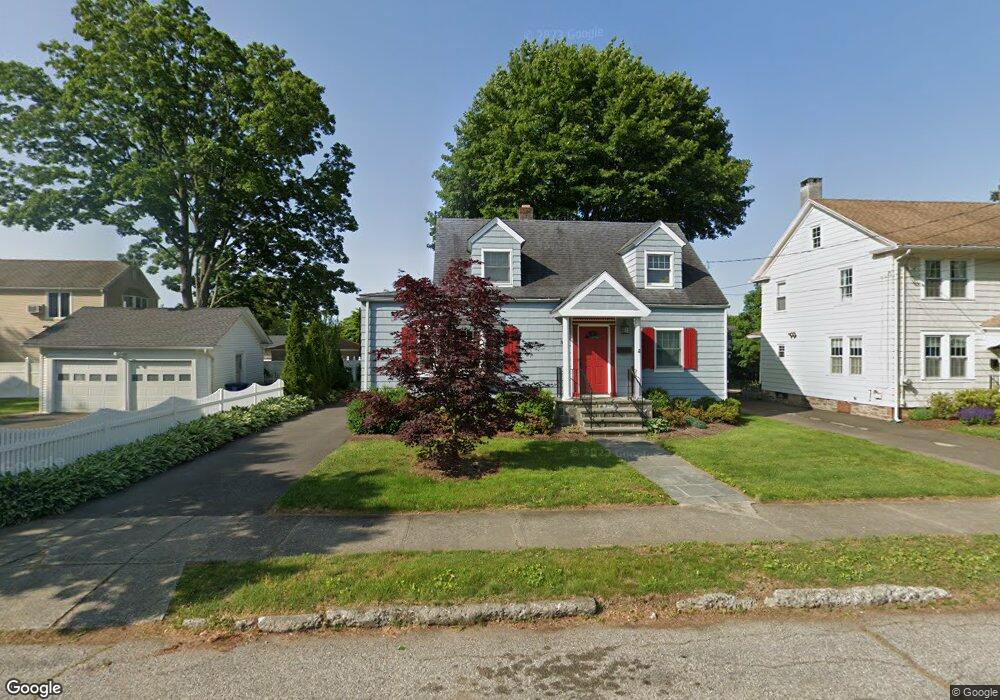 324 Pasadena Place, Bridgeport, CT 06610 - photo 1