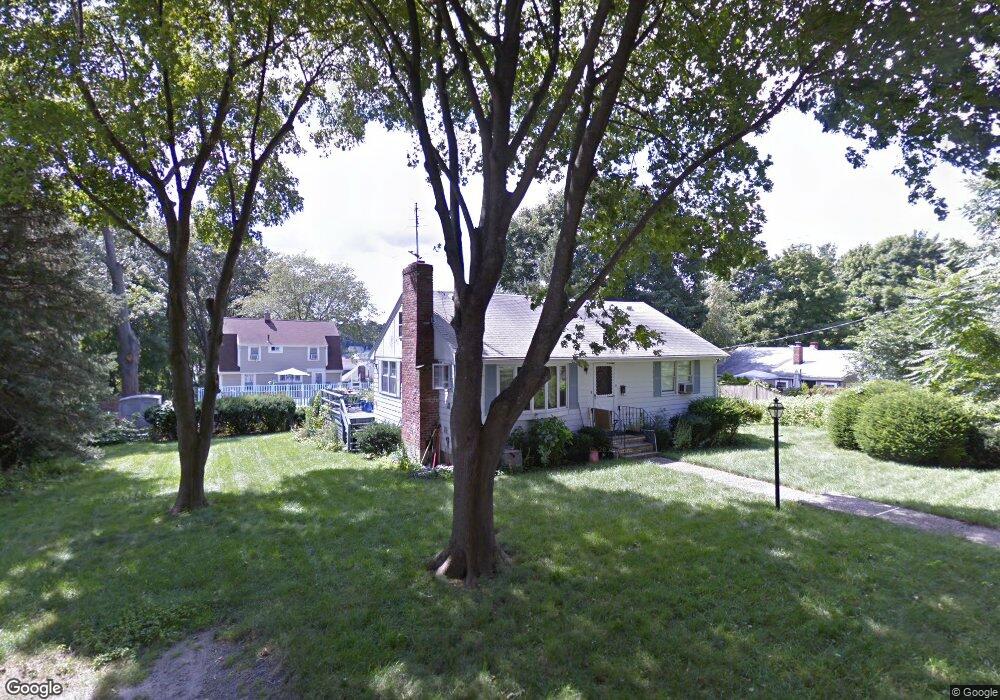 61 Idlewell Blvd, Weymouth, MA 02188 - photo 1