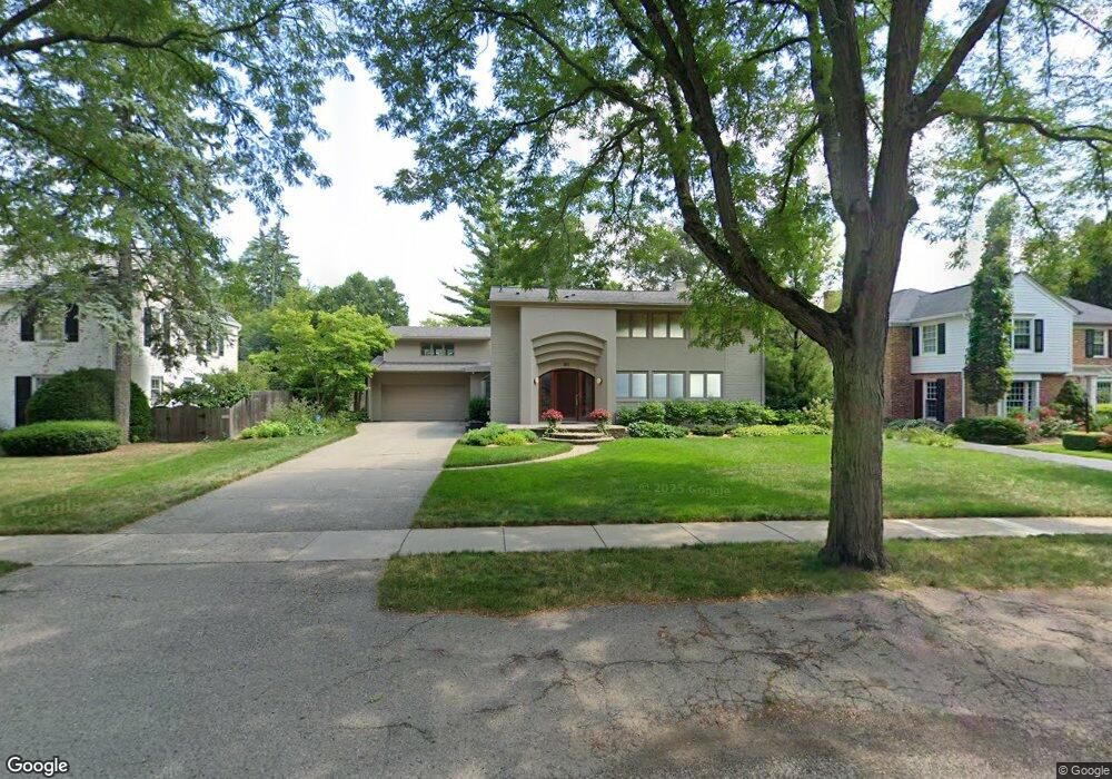 822 Fairfax St, Birmingham, MI 48009 - photo 1