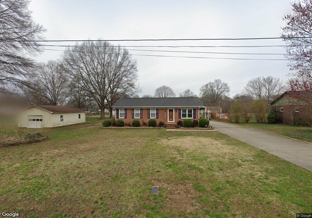 524 Claramont Dr SW, Concord, NC 28027 - photo 1