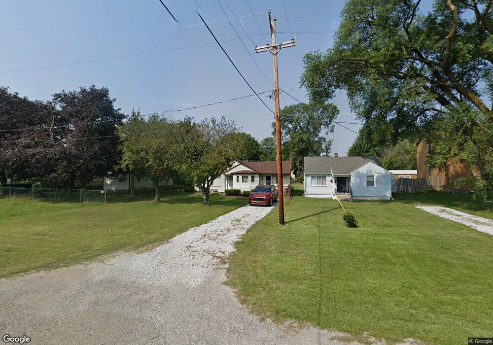 615 S Outer Dr, Saginaw, MI 48601 - photo 1