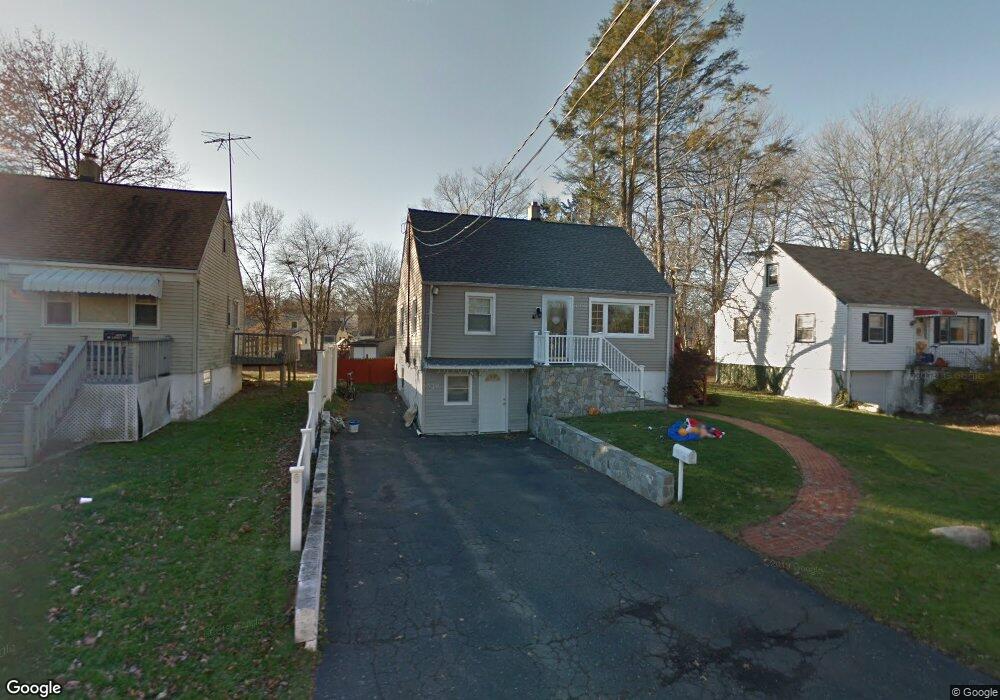 41 Lovatt St, Norwalk, CT 06851 - photo 1