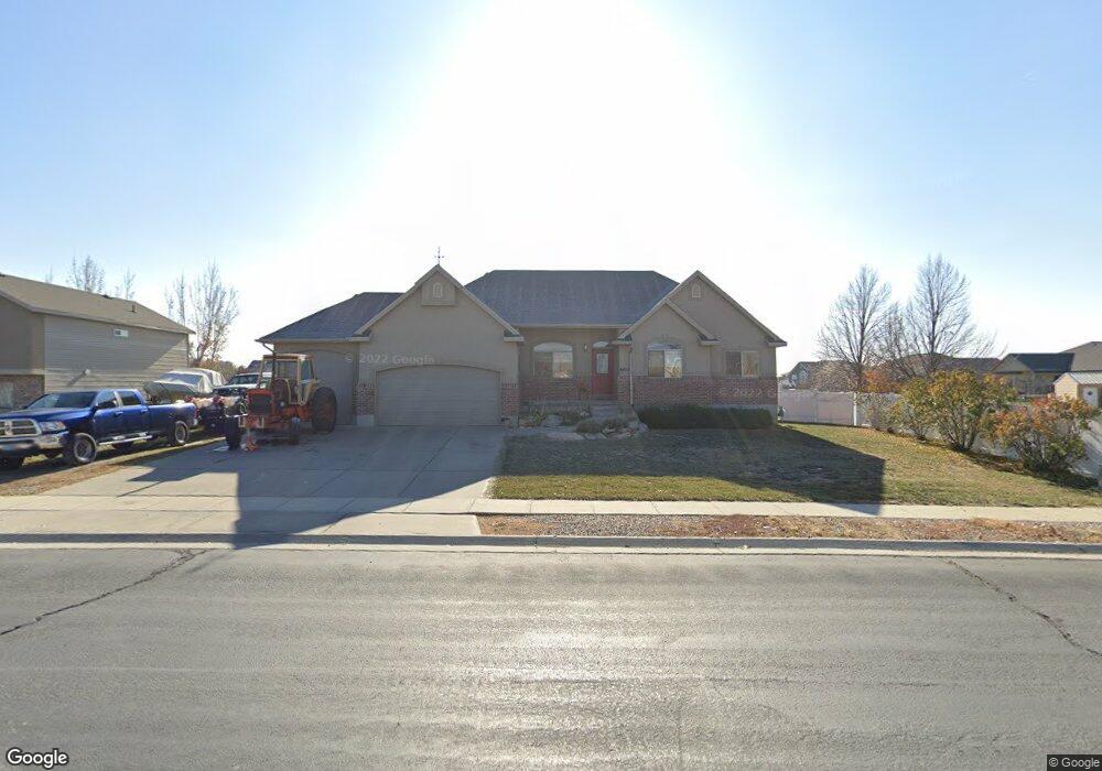 6027 W 5300 S, Hooper, UT 84315 - photo 1