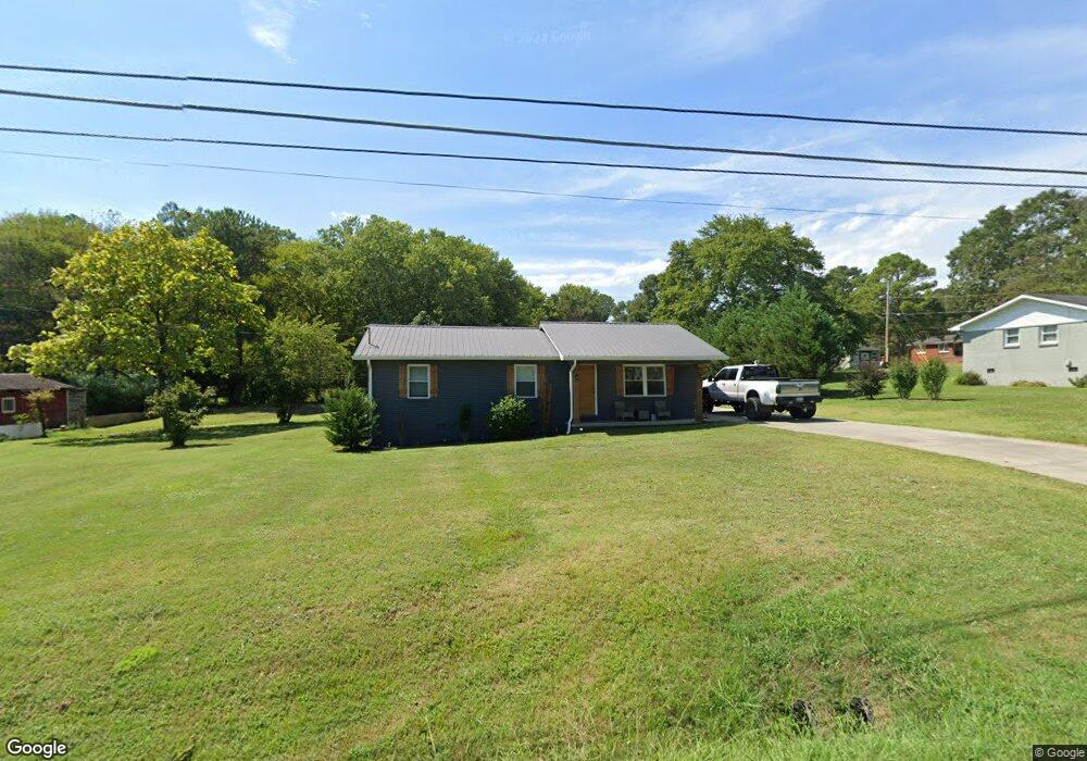 571 Campbell Rd SE, Calhoun, GA 30701 - photo 1