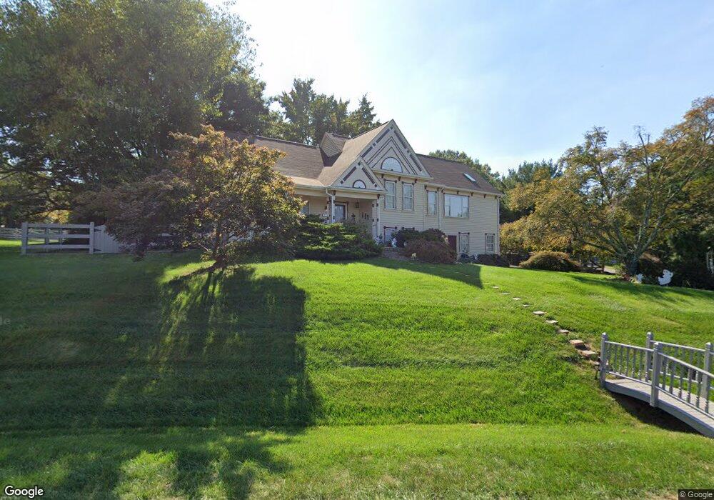 11061 Tottenham Ln, Reston, VA 20194 - photo 1