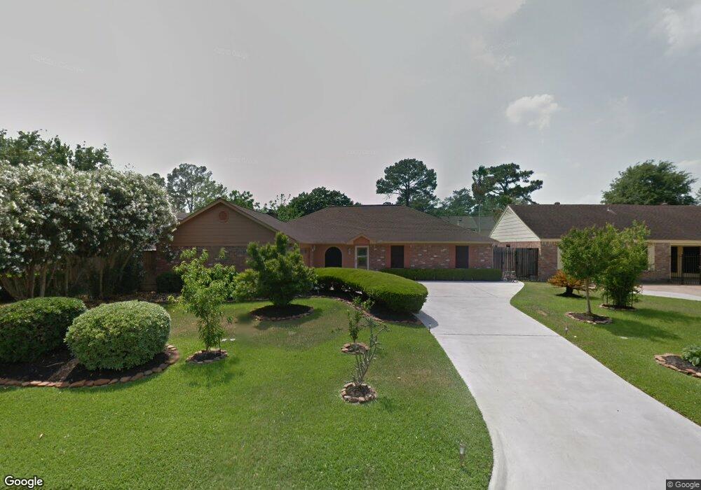 8211 Debbie Gay Dr, Houston, TX 77040 - photo 1