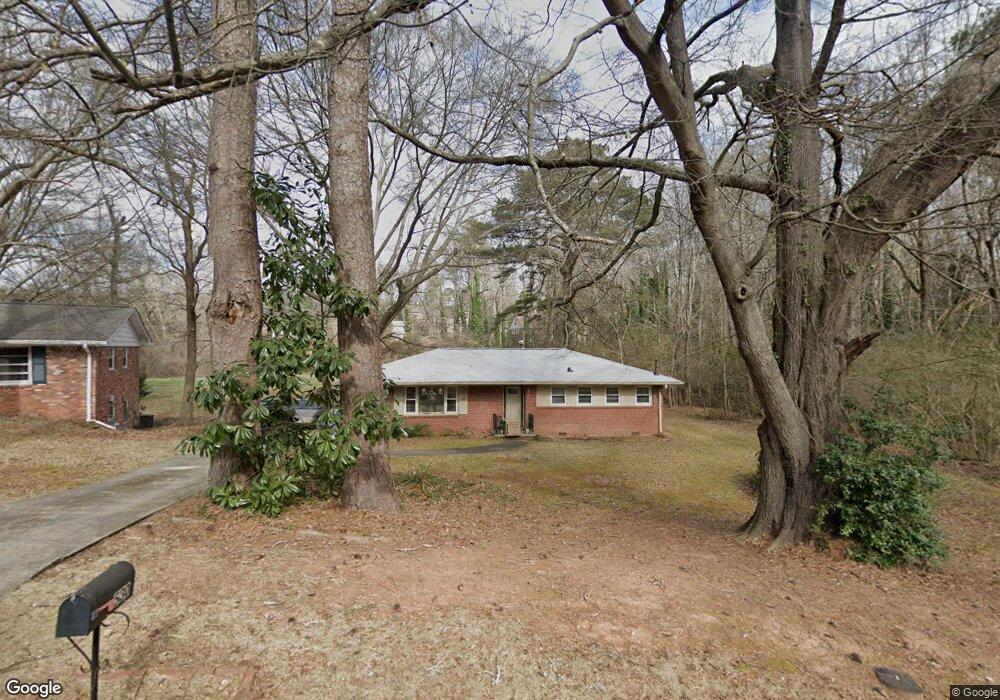 530 Kenridge Cir, Stone Mountain, GA 30083 - photo 1