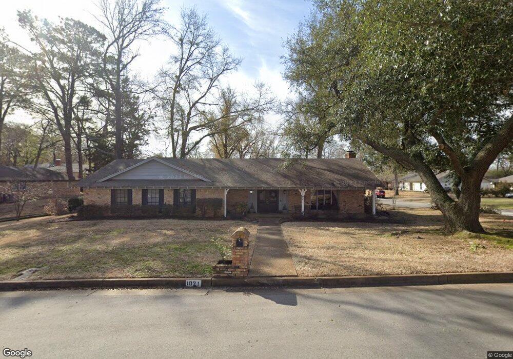 1021 Queenspark St, Tyler, TX 75703 - photo 1
