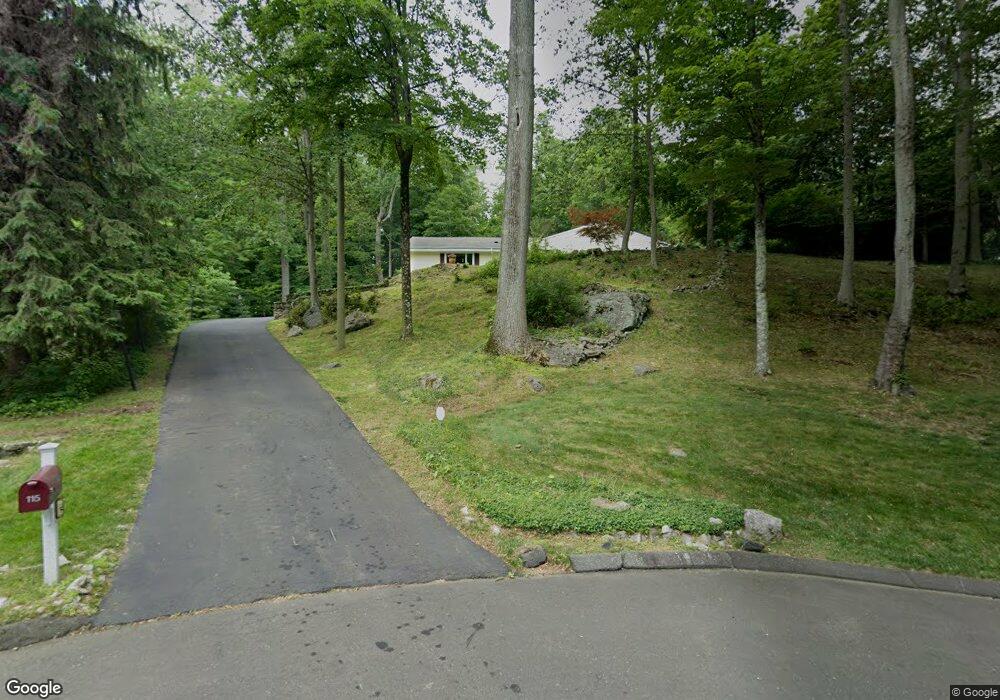 115 Tall Oaks Rd, Stamford, CT 06903 - photo 1