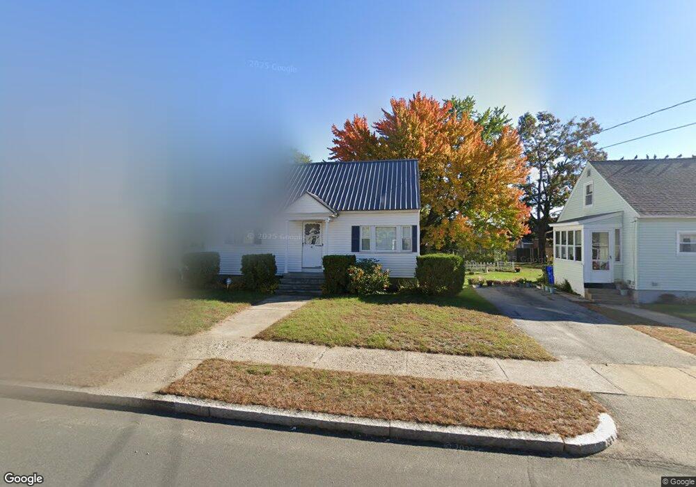 51 Vinton St, Manchester, NH 03103 - photo 1