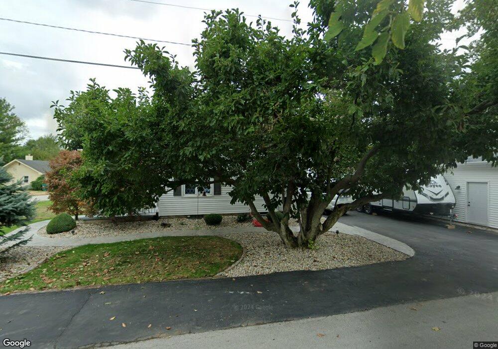 301 Raines St, Plainfield, IN 46168 - photo 1