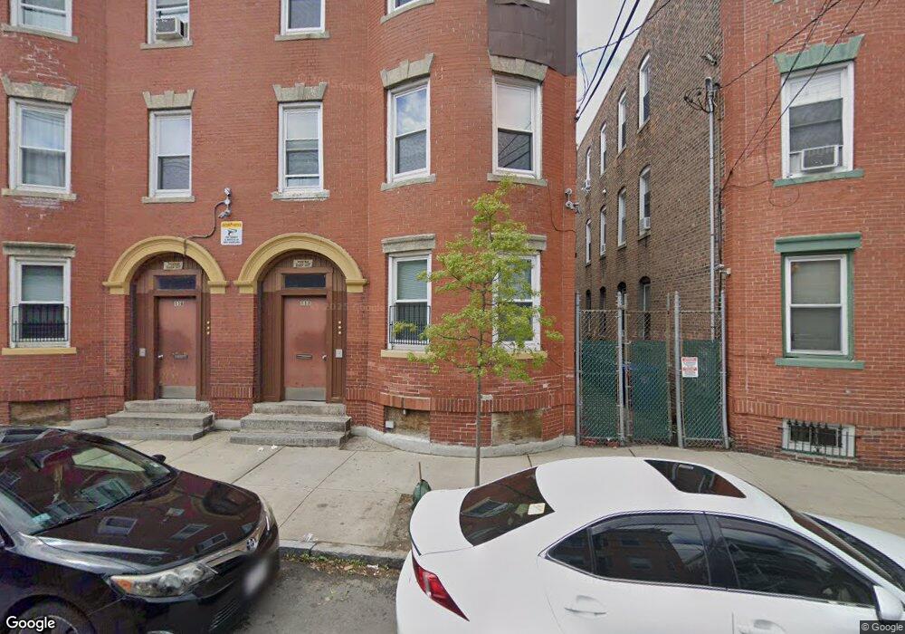 118 Shurtleff St, Chelsea, MA 02150 - photo 1