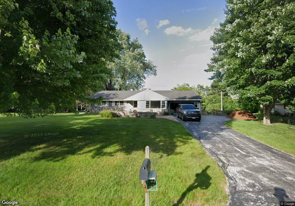 2020 Elm Tree Rd, Elm Grove, WI 53122 - photo 1