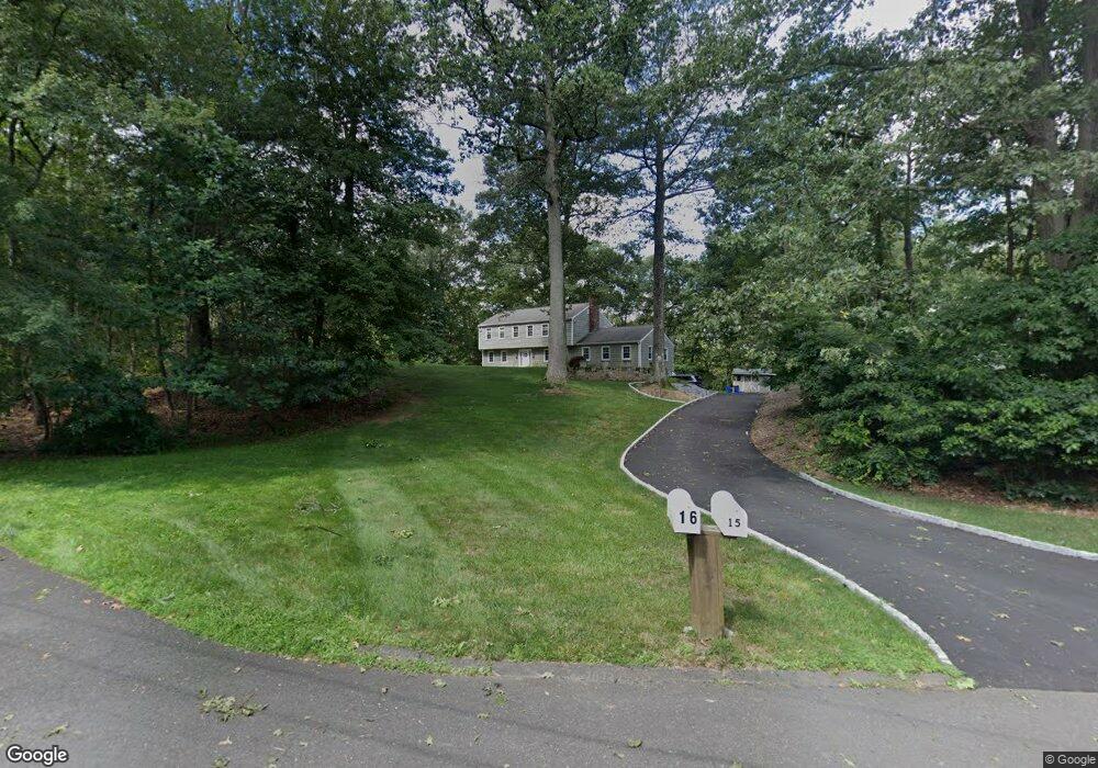 15 Oak Ln, Weston, CT 06883 - photo 1