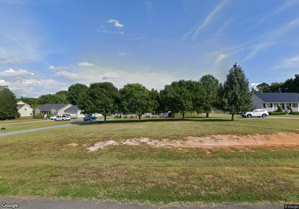 2826 Woodhaven Dr, Asheboro, NC 27205 - photo 1