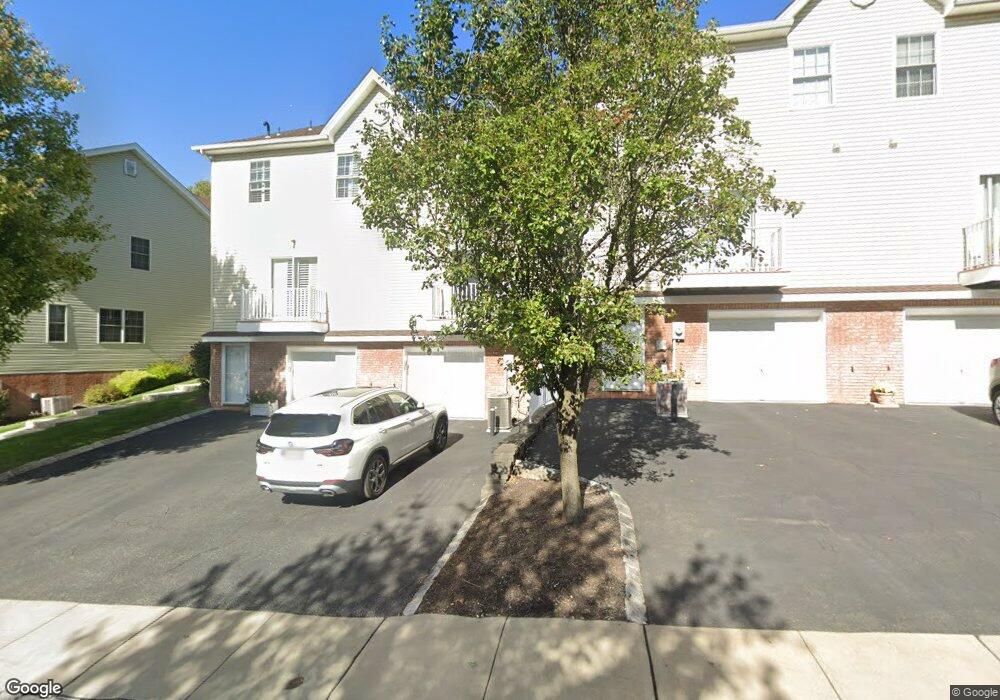 28 Riga Ct, Scotch Plains, NJ 07076 - photo 1