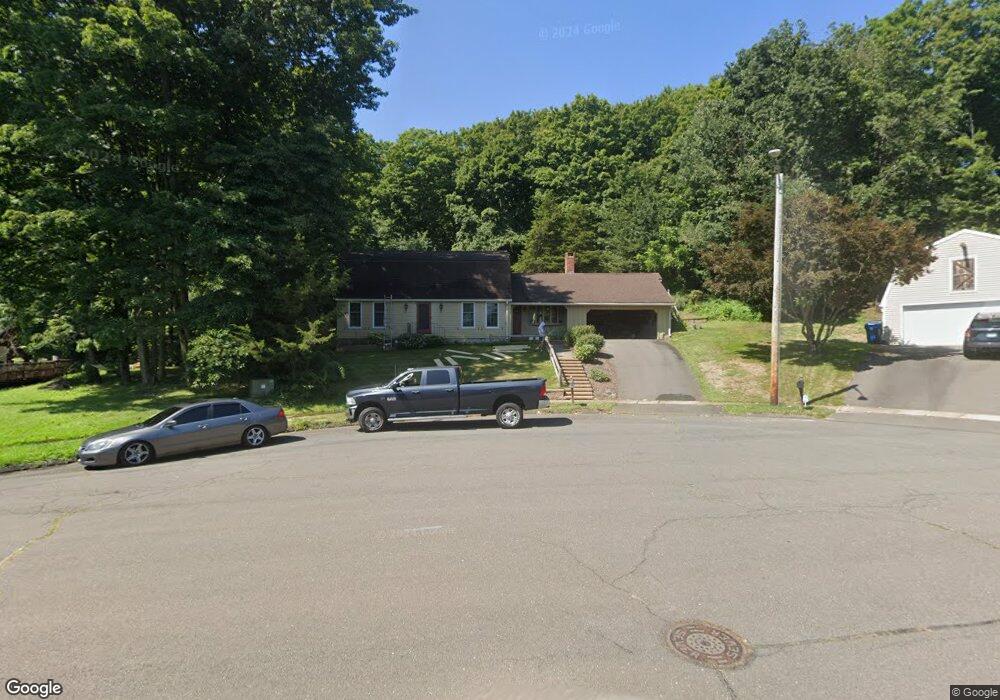 15 Lands End Ct, Berlin, CT 06037 - photo 1