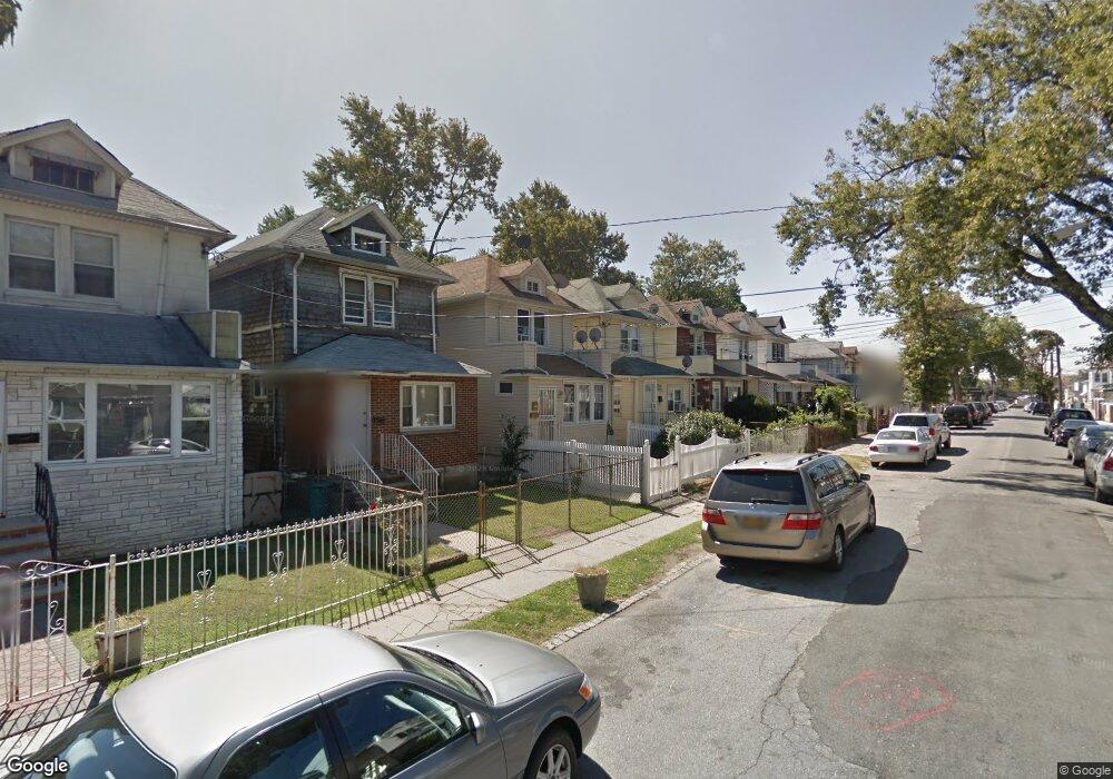 170-10 104th Ave, Jamaica, NY 11433 - photo 1