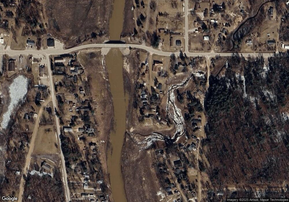 4046 Cobblestone Ct, Beaverton, MI 48612 - photo 1