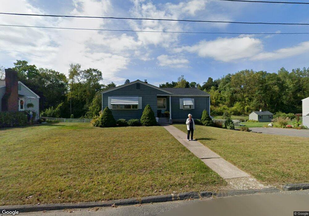 61 Woodland St, Holyoke, MA 01040 - photo 1