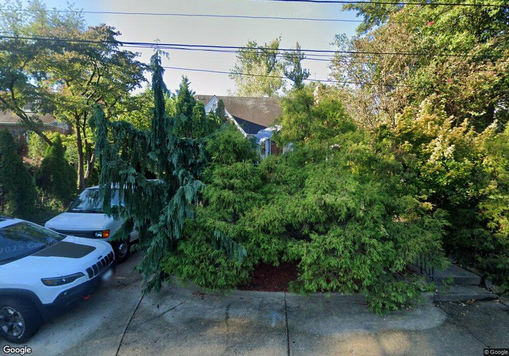 818 Rowen Rd, Silver Spring, MD 20910 - photo 1