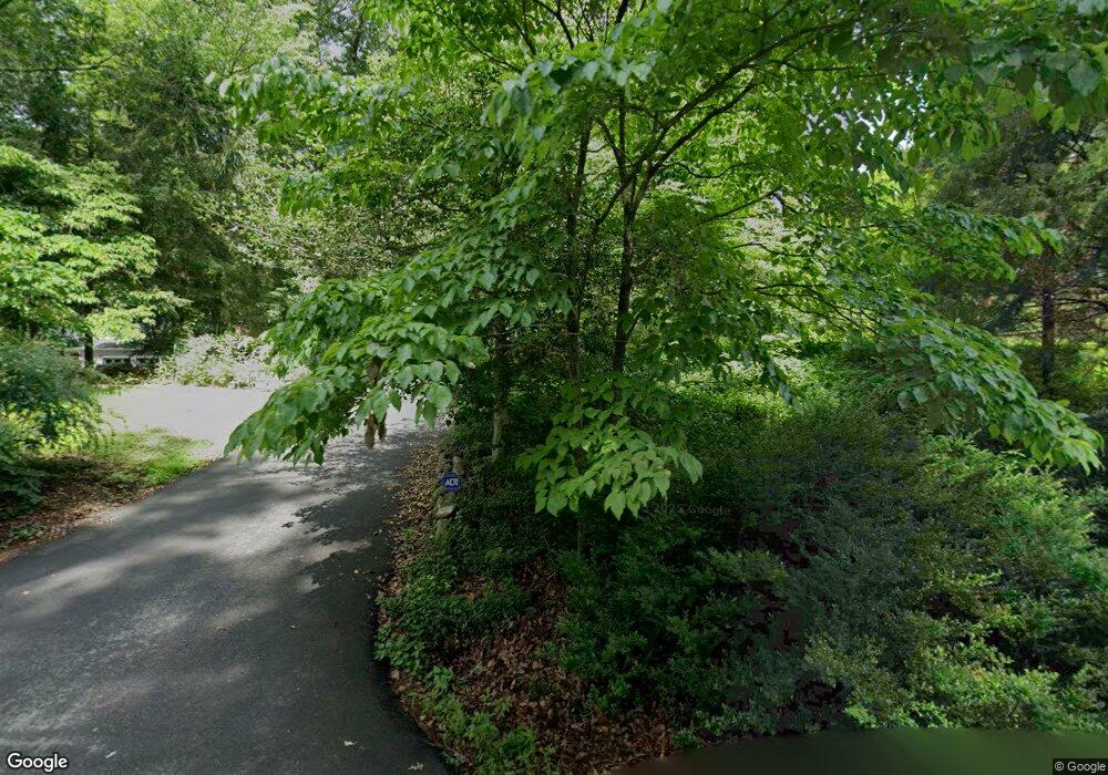 8982 Westchester Dr, Manassas, VA 20112 - photo 1