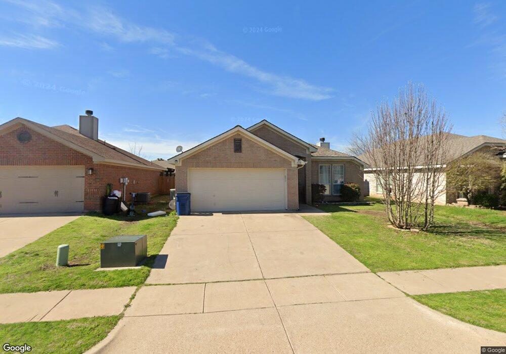 4210 Beryl Ln, Granbury, TX 76049 - photo 1